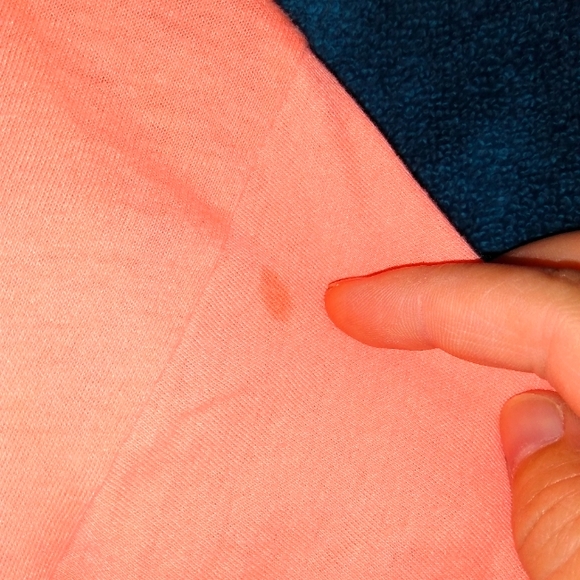 🔴 SALE VS Coral Colored Sleepshirt "Wake Me When I'm Famous" - Picture 4 of 7